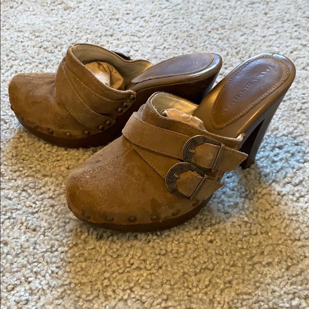 Leather heels